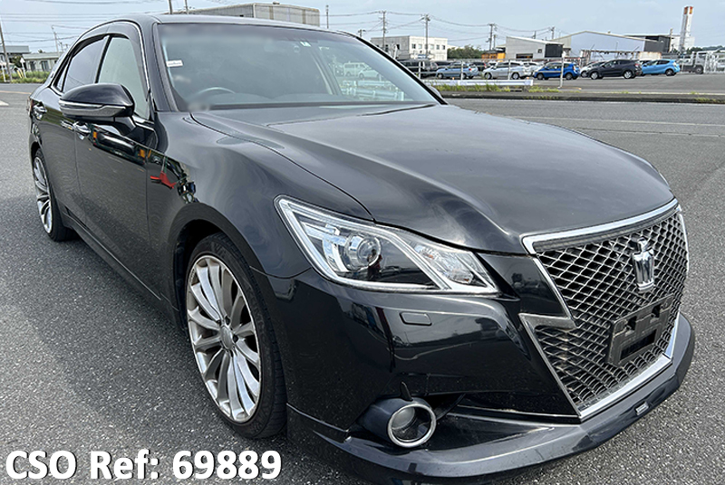 Toyota / Crown 2014
